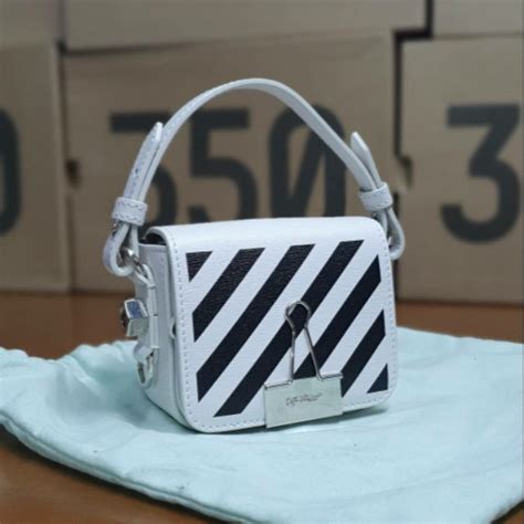 how to spot fake off white bag